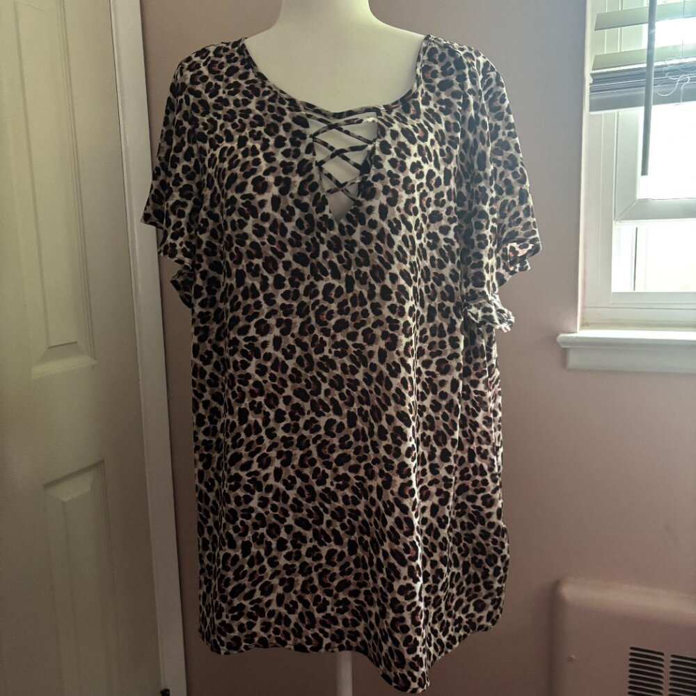 Plus size Leopard print blouse
